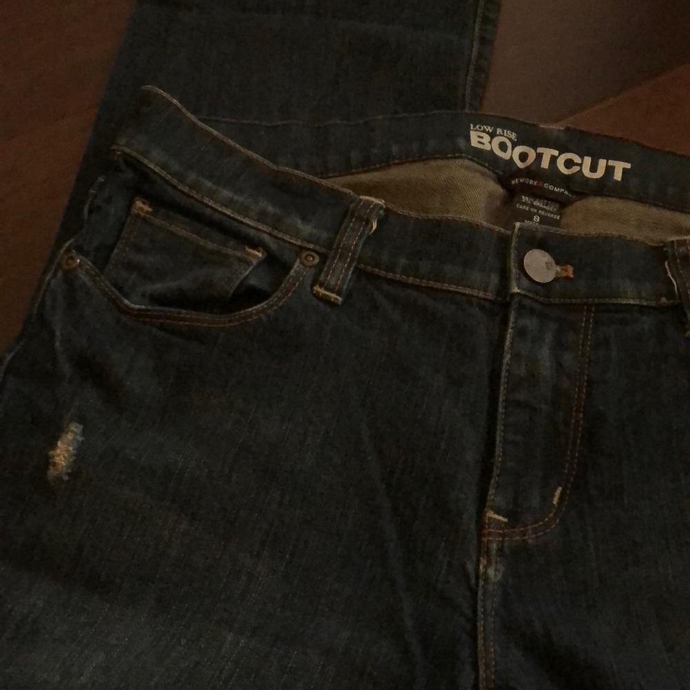 Low rise bootcut jeans 👖